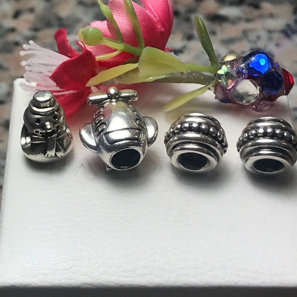 Pandora Charms set if 4